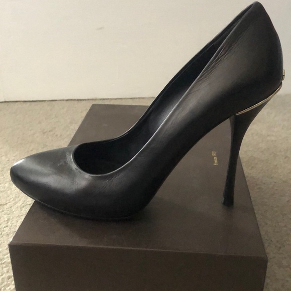 Authentic Gucci pumps - Picture 7 of 8